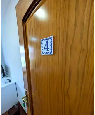 Habitación 504 m², Linares