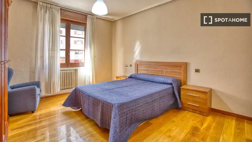 Habitación en alquiler, Oviedo