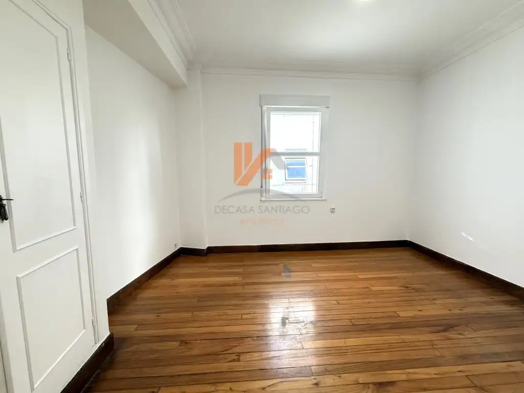 Pis de 140 m² a Santiago de Compostel·la