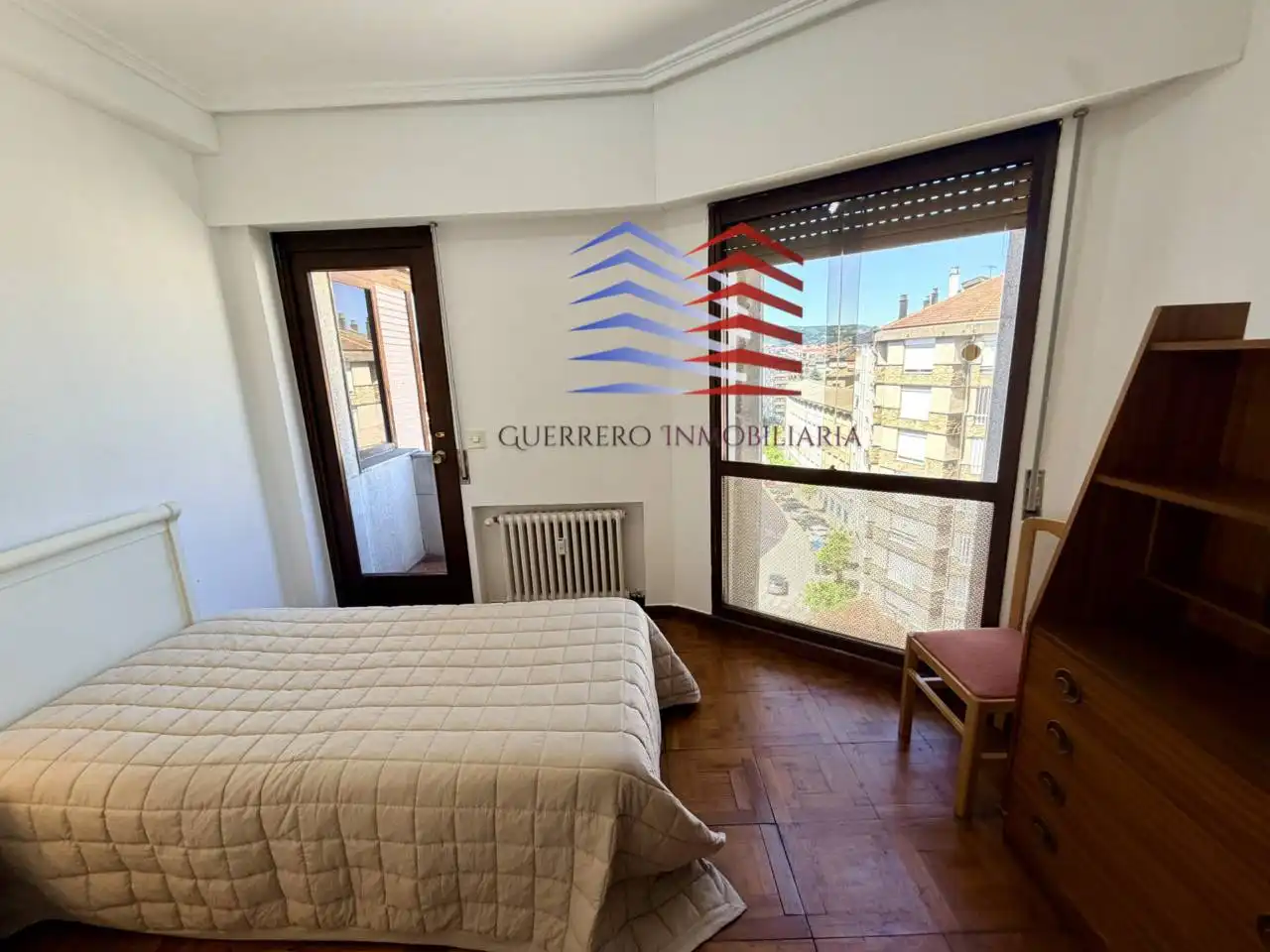 Piso de 130 m² en Ourense