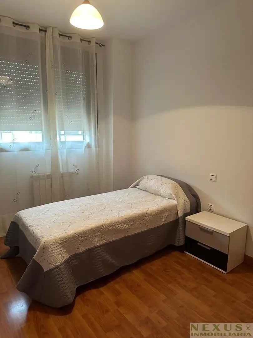 Piso de 100 m² en Cáceres