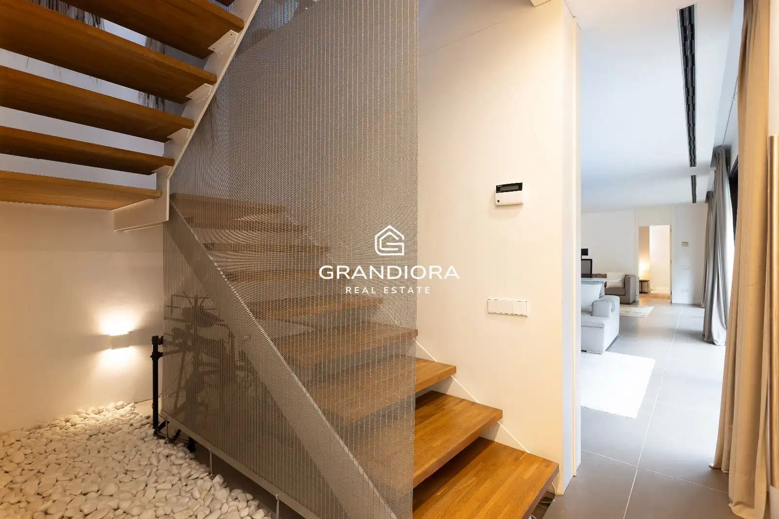 Piso de 450 m² en Población de Arroyo