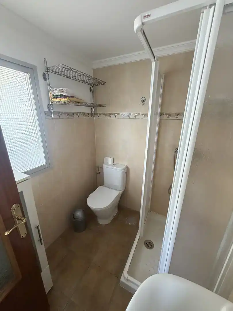 Habitación 70 m², Álora