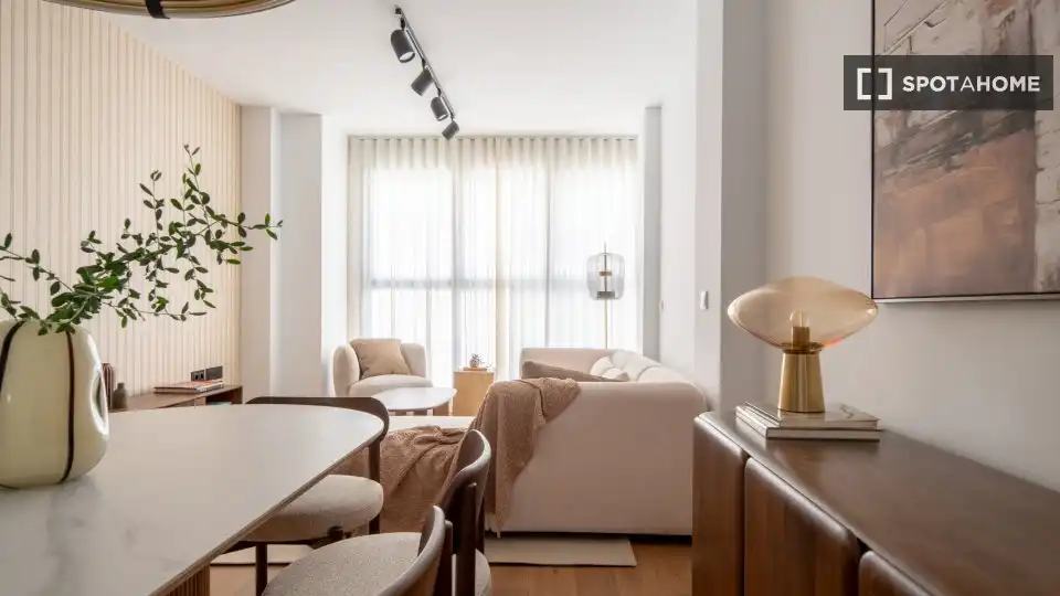 Habitación 115 m², Sevilla