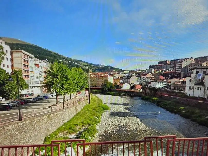 Pis de 65 m² a Cangas del Narcea