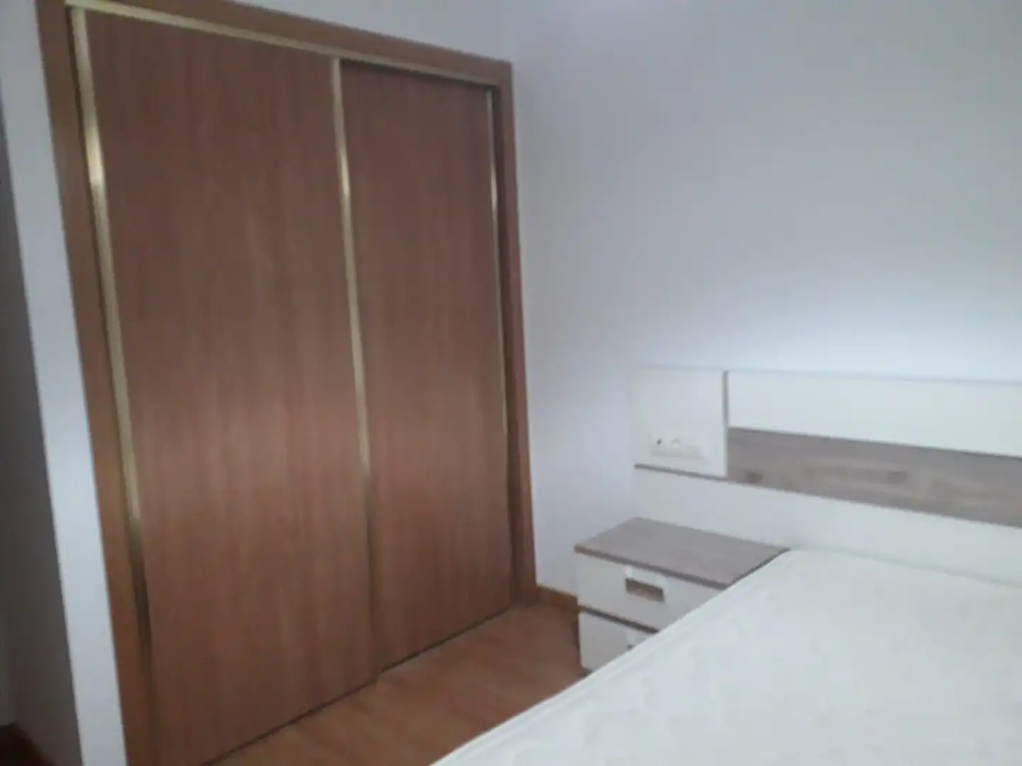 Piso de 90 m² en Villarrobledo
