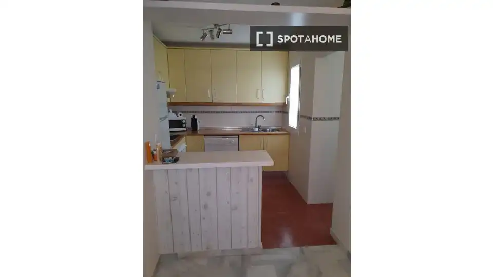 Habitación 104 m², Rota