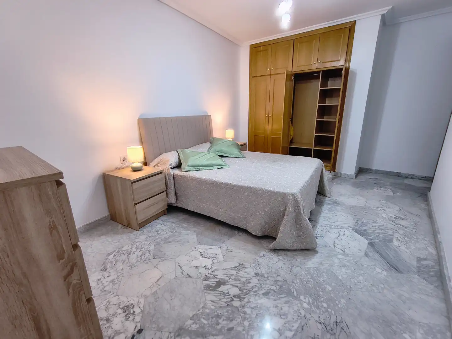 Piso de 90 m² en Alicante