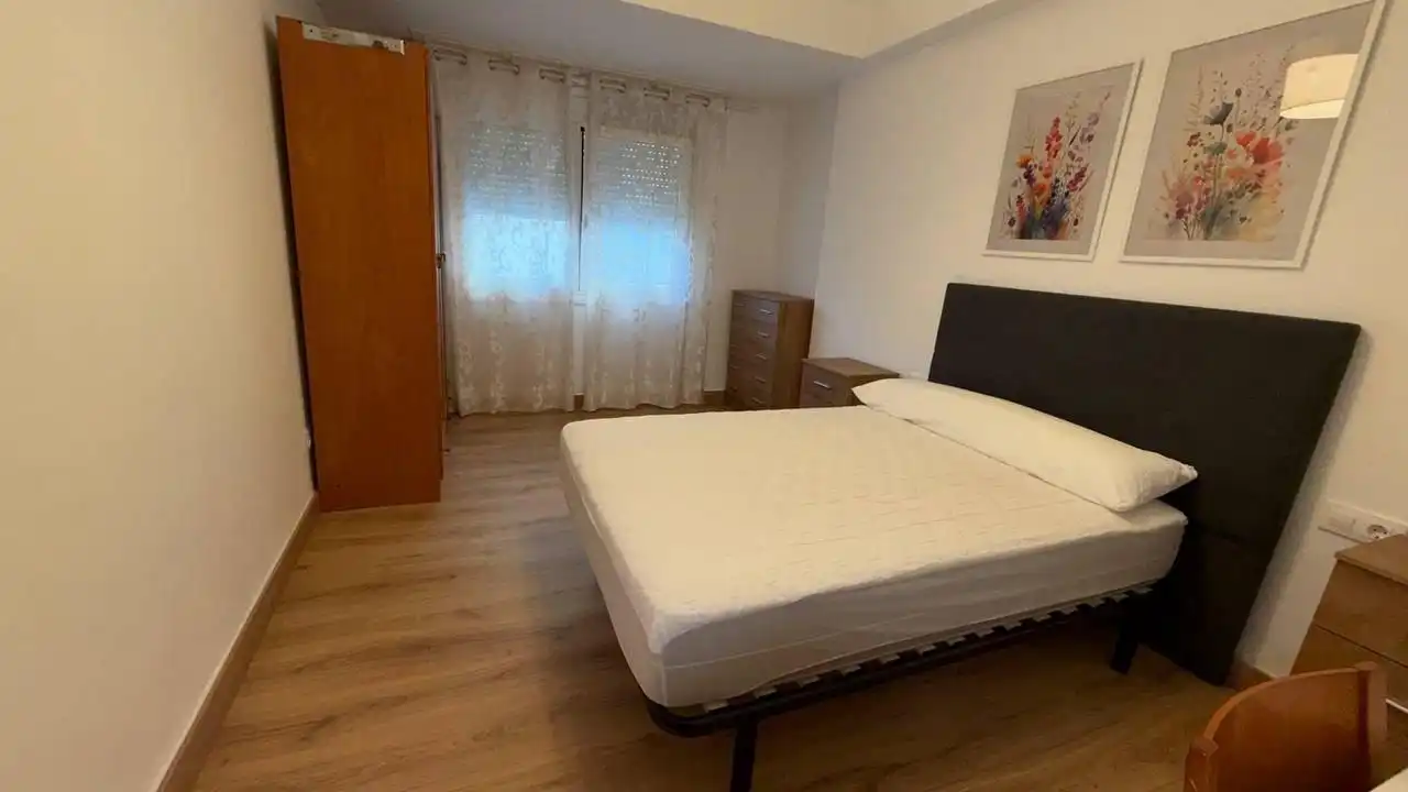 Piso de 95 m² en Ourense