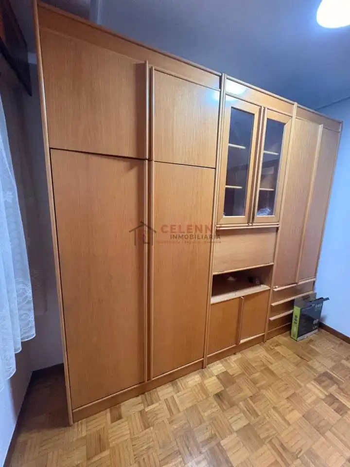 Piso de 90 m² en Ourense