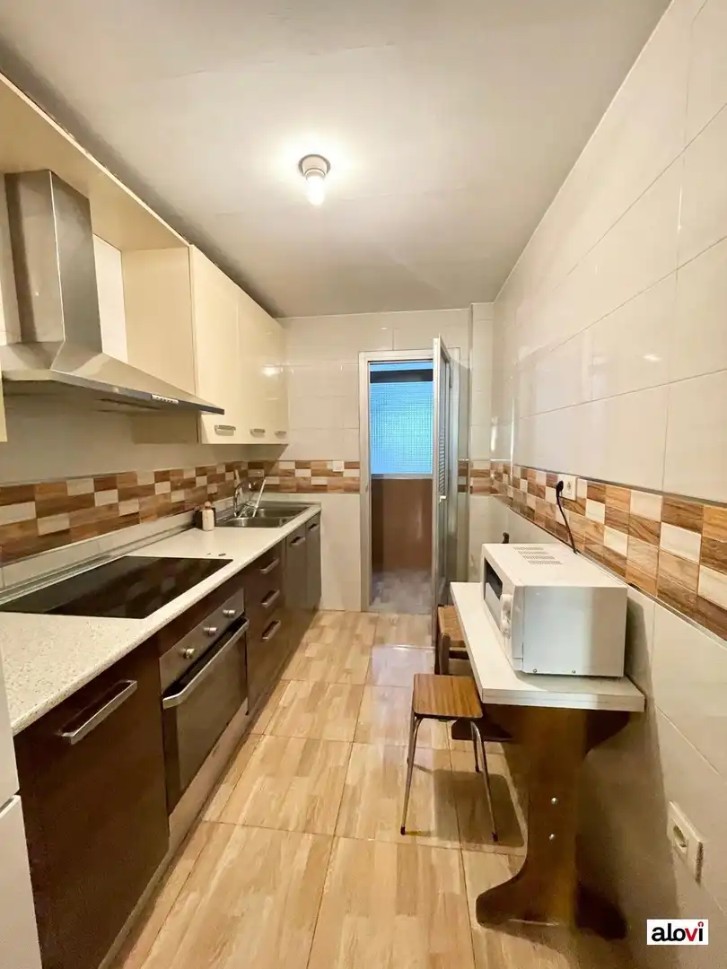 Habitación 90 m², Granada