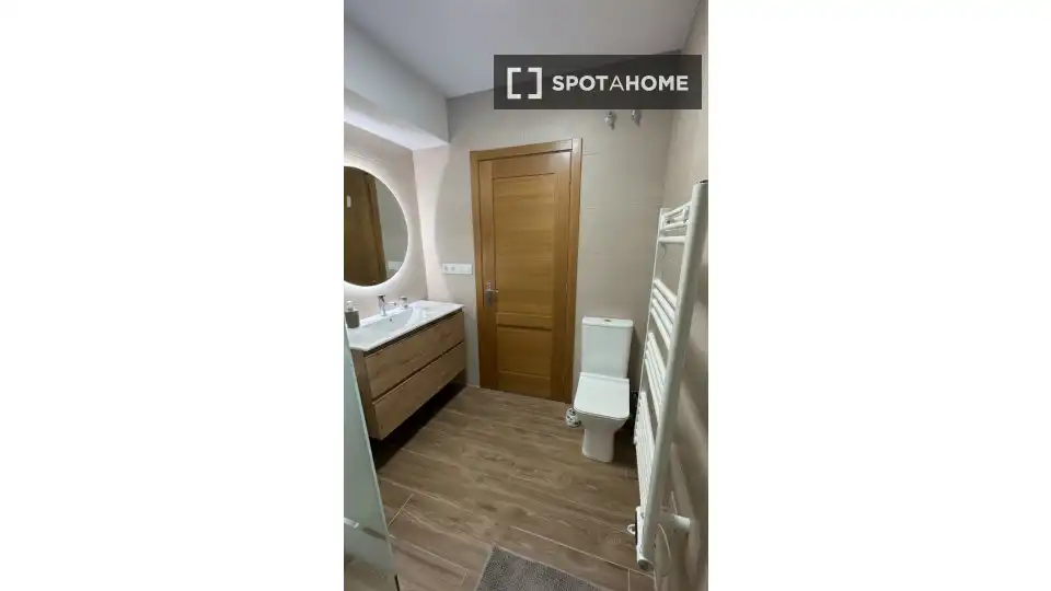 Habitación 86 m², Vigo