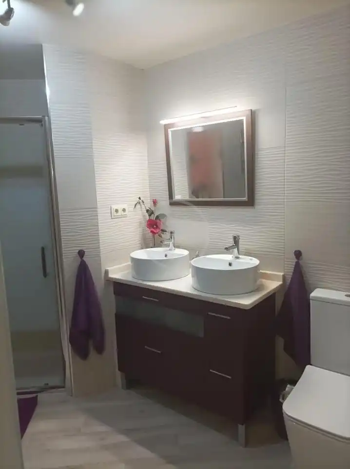 Piso de 60 m² en Linares
