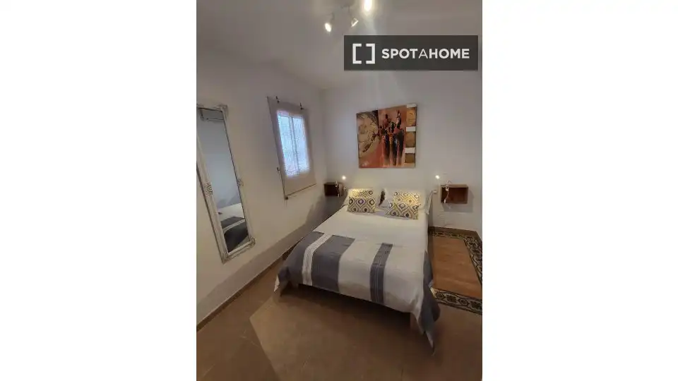 Habitación 58 m², Sevilla