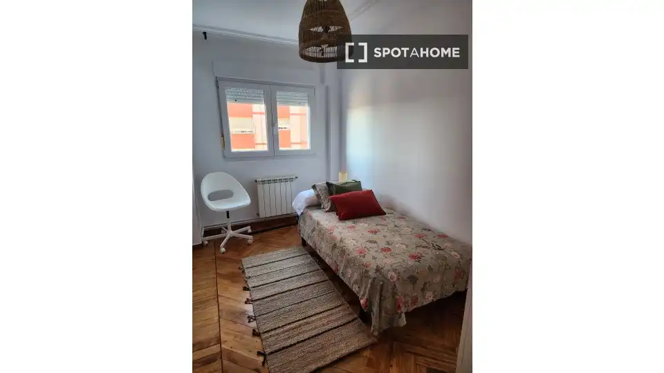 Habitación 92 m², Santander