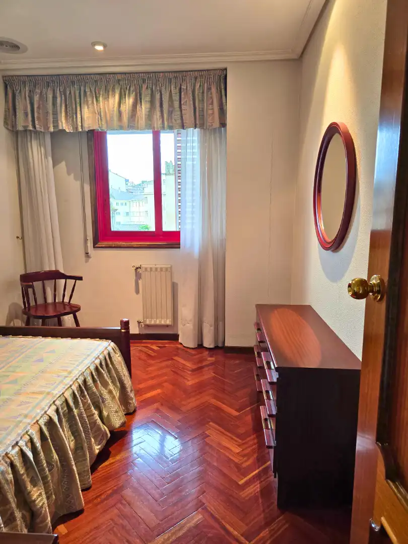Piso de 111 m² en Ourense