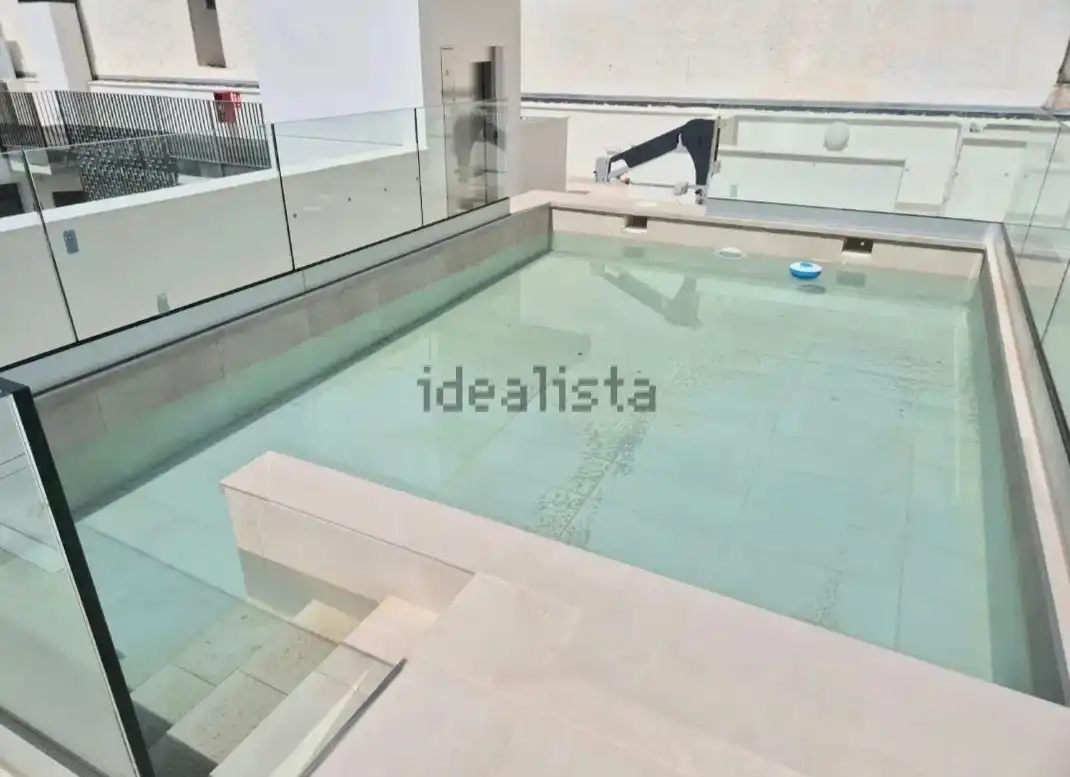 Piso de 80 m² en Granada