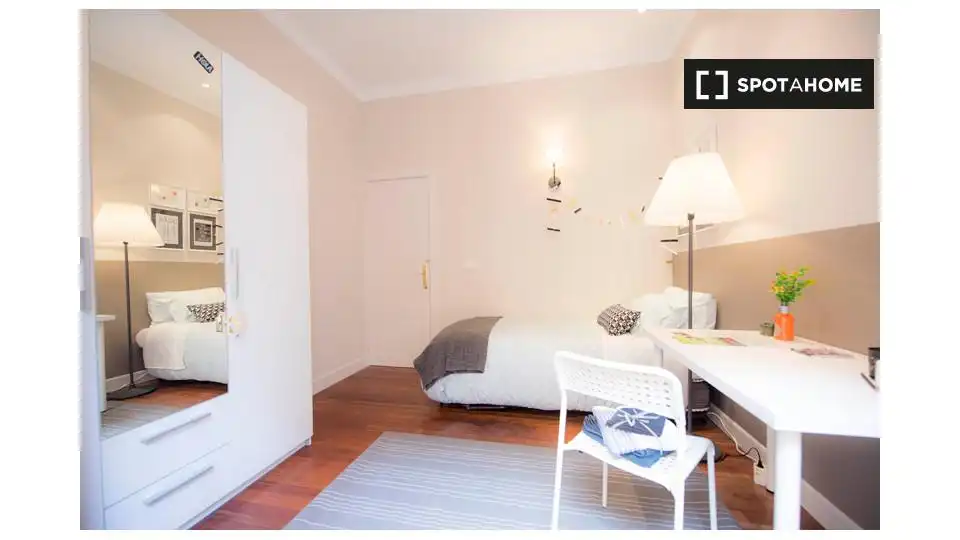 Habitación 81 m², Bilbao
