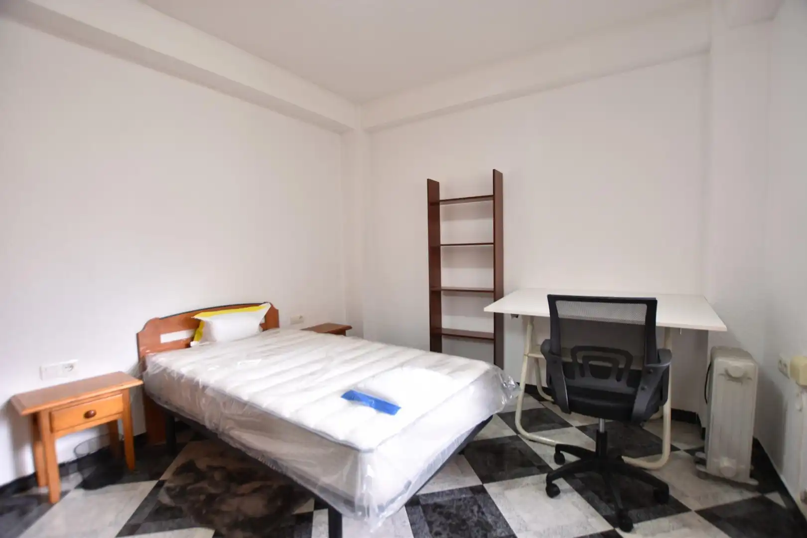 Piso de 86 m² en Granada