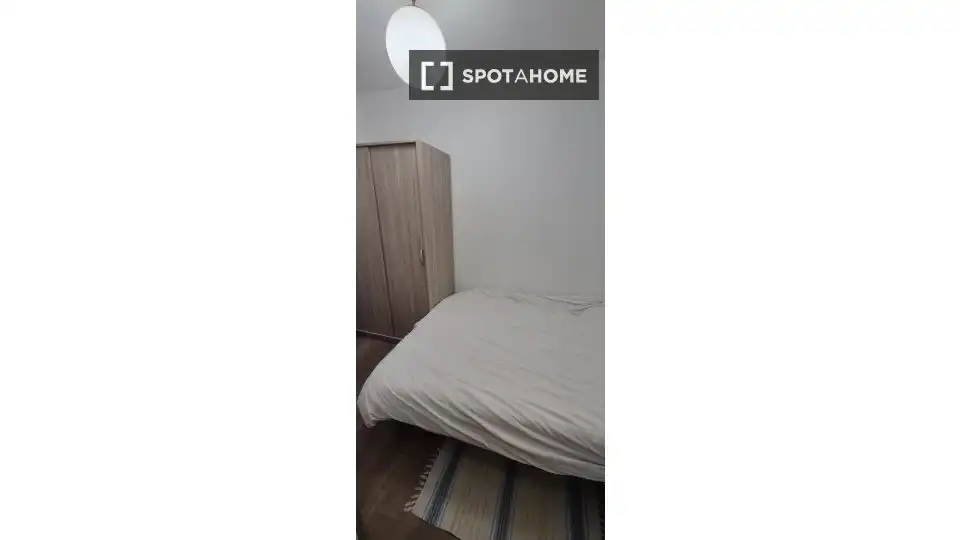 Habitación 84 m², Granada