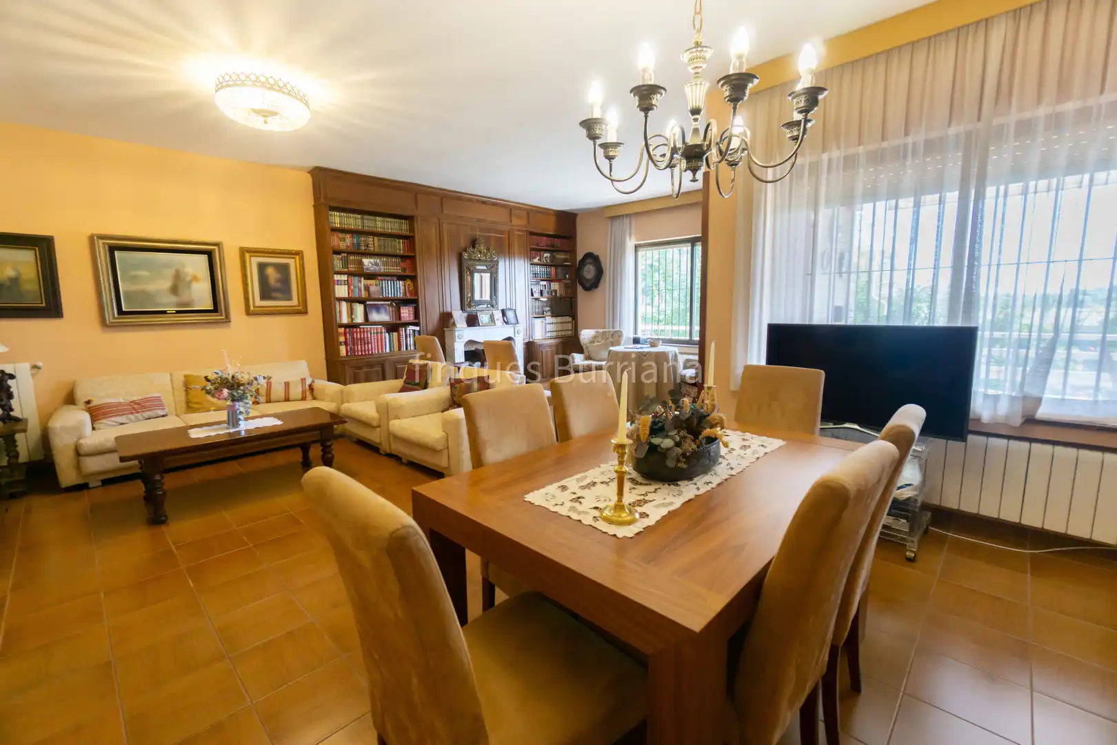 Piso de 265 m² en Almazora