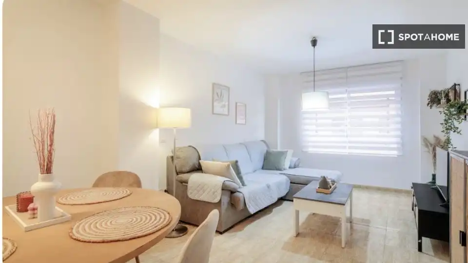 Habitación 104 m², Alicante