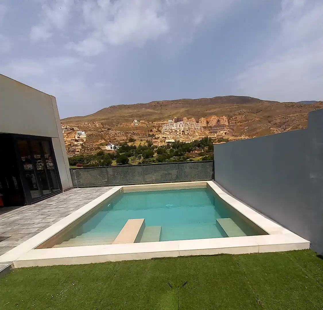 Piso de 200 m² en Vícar