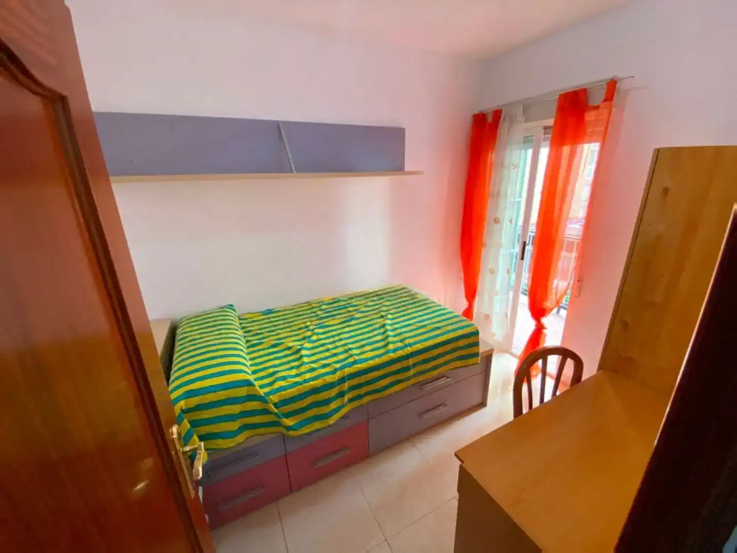 Piso de 90 m² en Los Alcázares