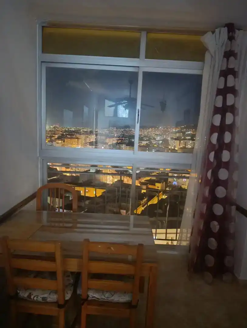Habitación 98 m², Málaga