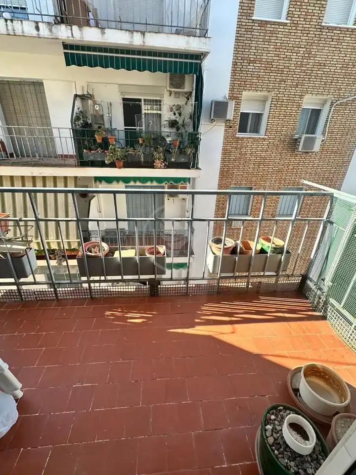Piso de 105 m² en Linares