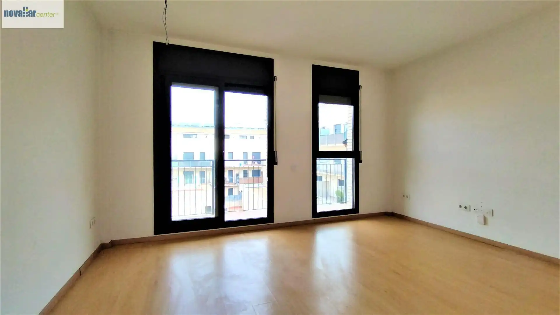 Pis de 40 m² a Terrassa