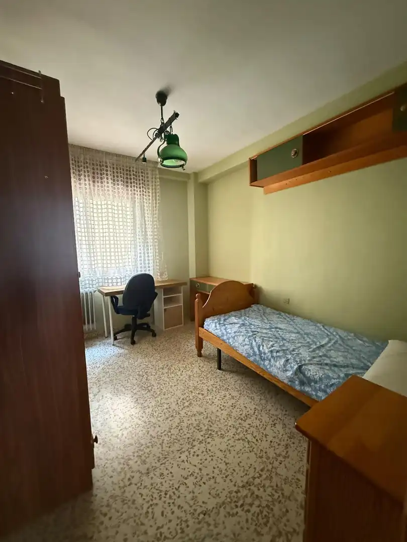Piso de 85 m² en Granada
