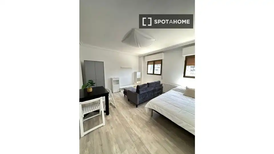 Habitación en alquiler, Pamplona