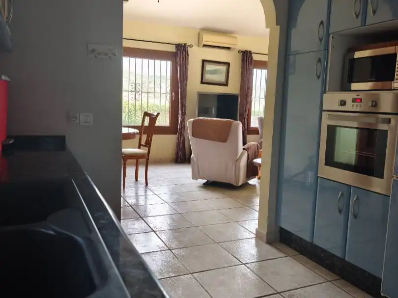 Casa de 120 m² a Viñuela