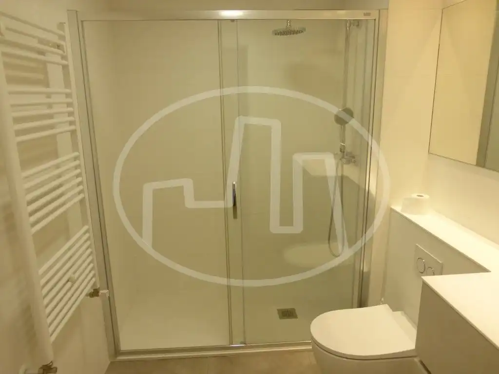 Piso de 98 m² en Pamplona