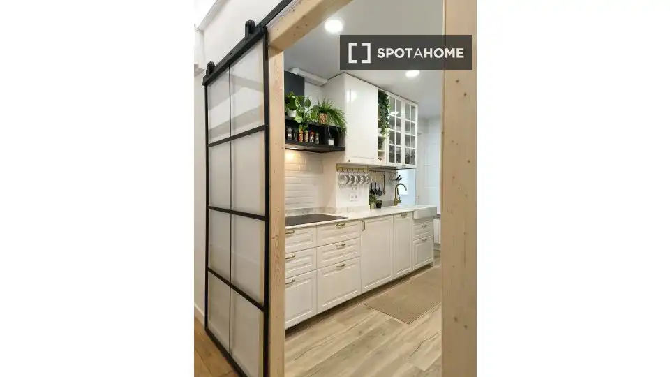 Habitación 143 m², Pamplona