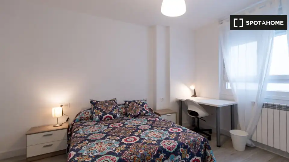 Habitación 138 m², Zaragoza