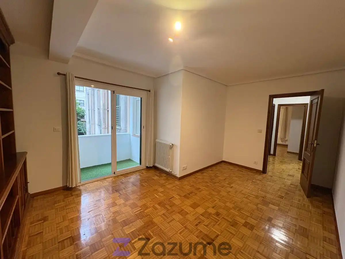 Piso de 61 m² en Pontevedra