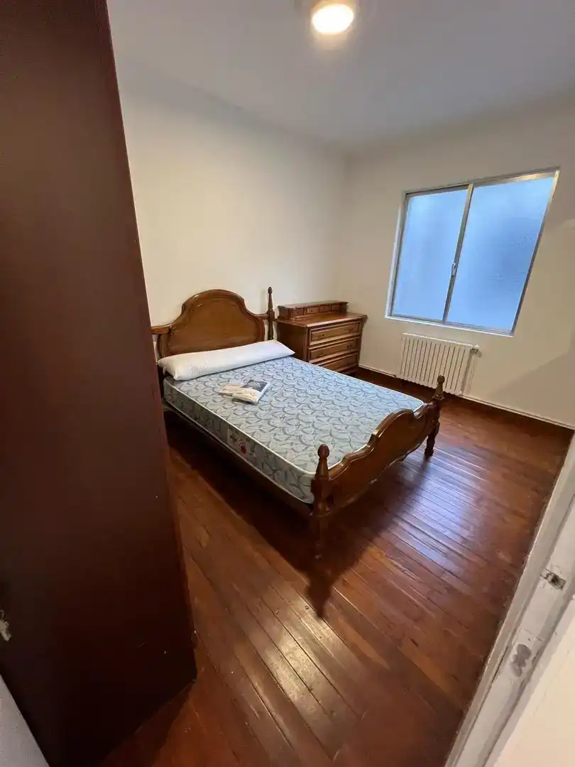 Habitación 120 m², Lugo