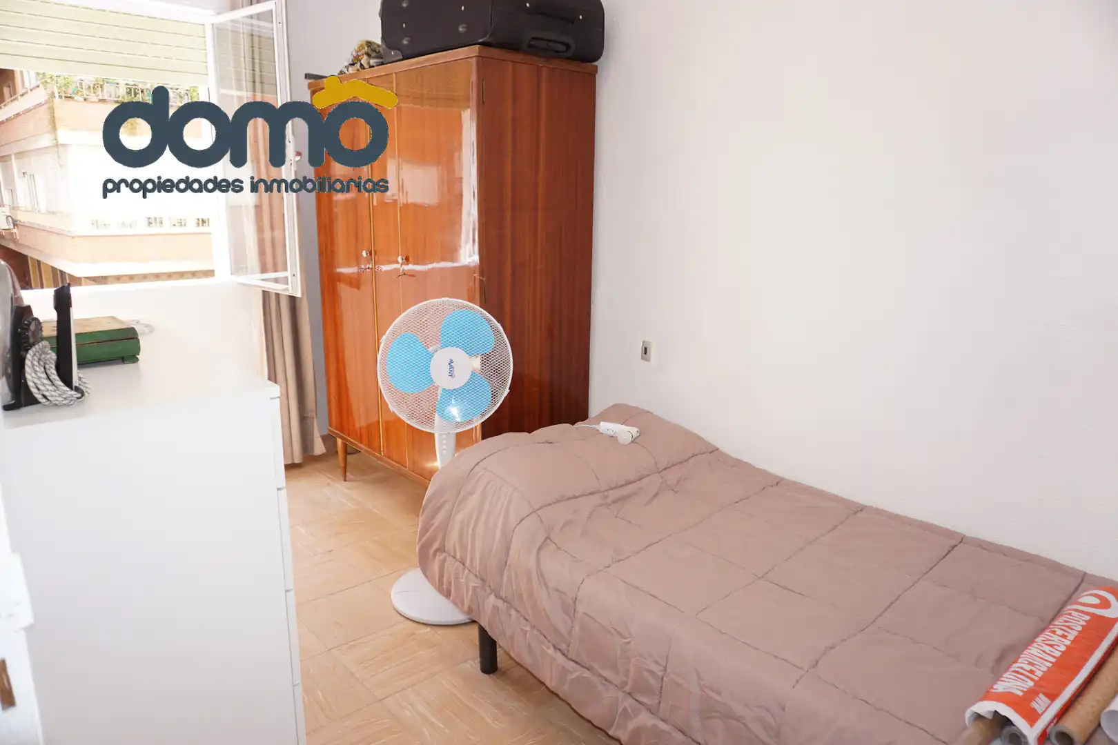 Piso de 98 m² en Granada