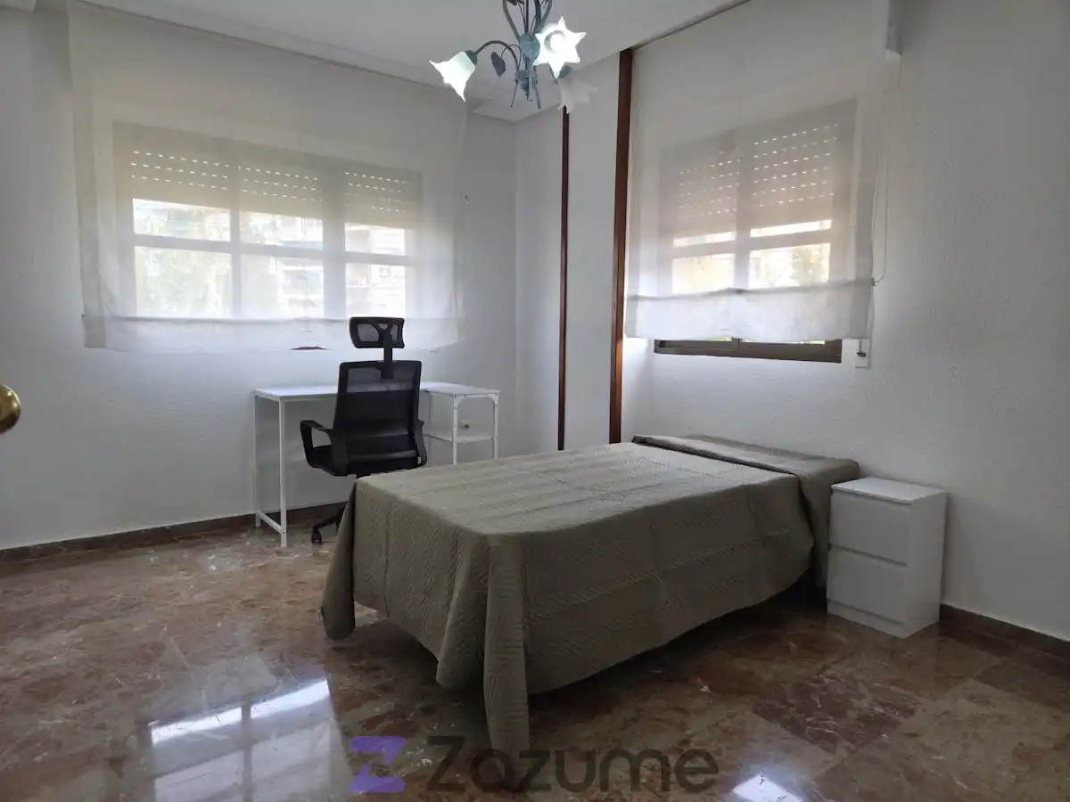 Piso de 90 m² en Jaén