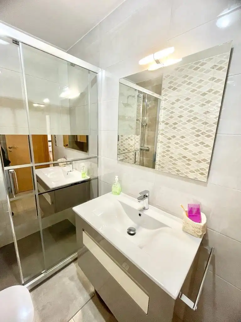 Piso de 87 m² en Granada
