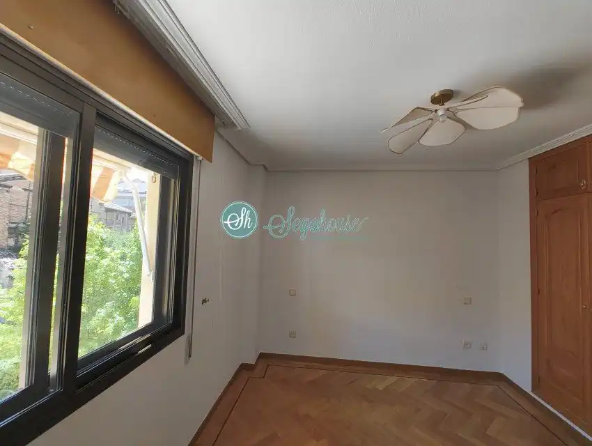 Pis de 80 m² a Segovia