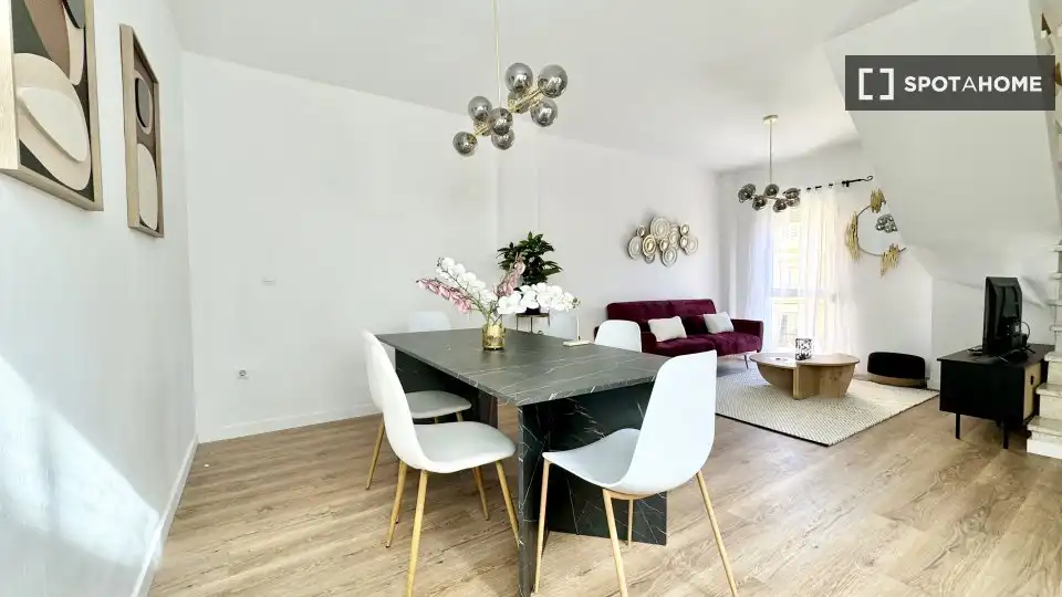Habitación 145 m², Málaga