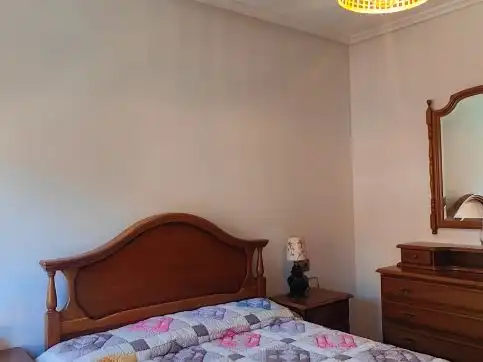 Piso de 82 m² en Oviedo