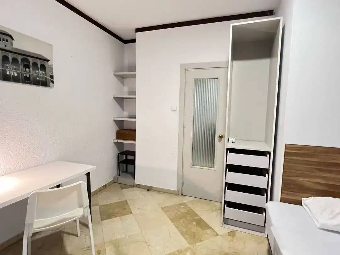 Habitación 214 m², Granada