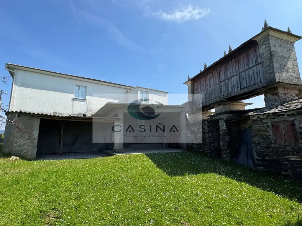 Piso de 250 m² en Barreiros