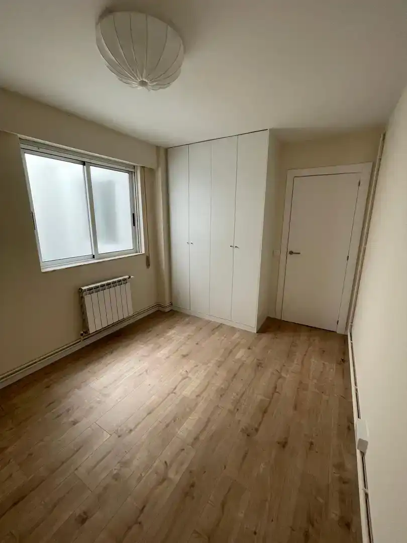 Piso de 90 m² en Santiago de Compostela
