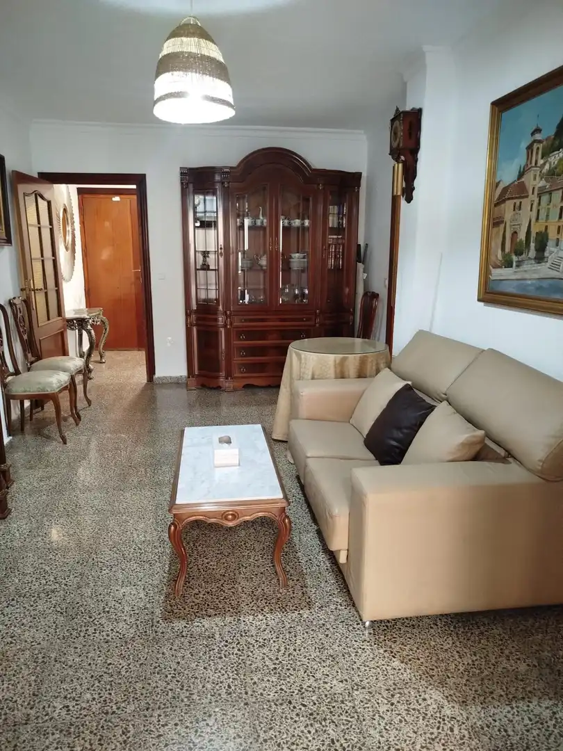 Piso de 105 m² en Granada