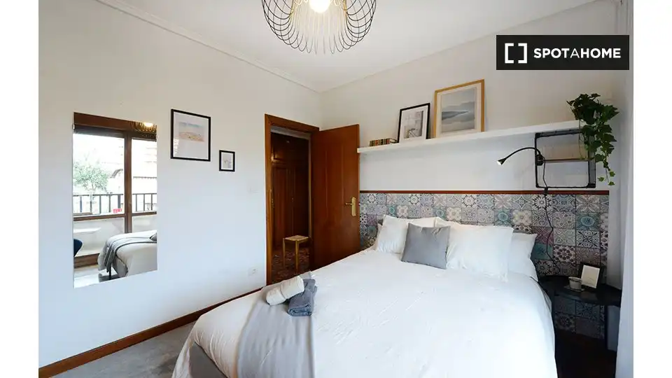 Habitación 115 m², Bilbao